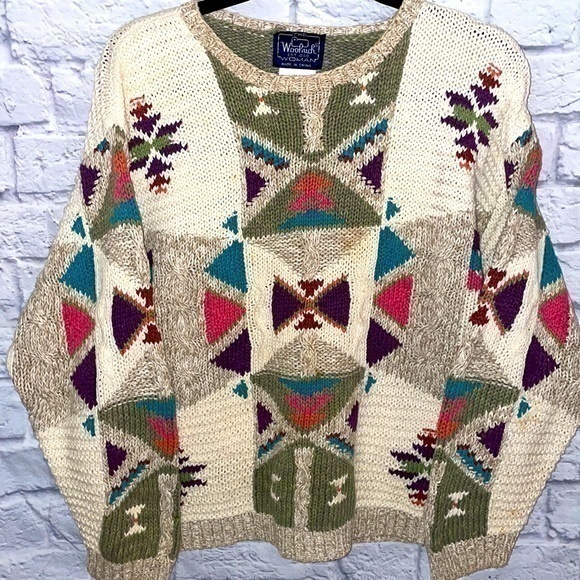 Vintage Woolrich Woman Tribal Inspired Winter Graphic Knit...